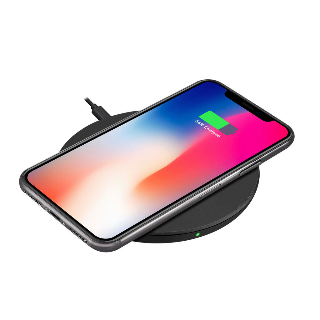 Adesso 10W Qi Wireless Charging Pad for Classrooms and Mobile Devices